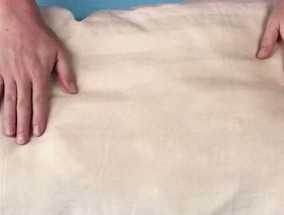 遇到洗衣机把枕头洗爆了，应该怎么处理（保护洗衣机和恢复枕头的方法）
