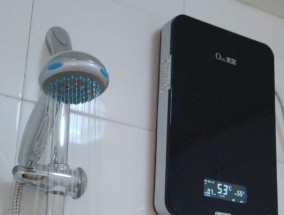 解决樱雪热水器显示故障代码E1的方法（轻松排除E1故障）