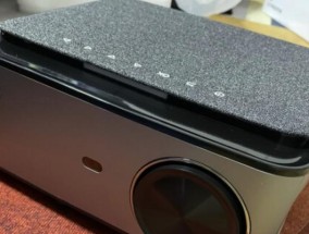 投影仪变成黑白色的原因及解决方法（探讨投影仪失去彩色功能的可能原因）