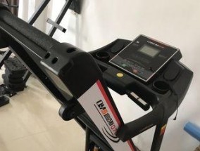 以启迈斯跑步机安装方法为主题写1个文章的主标题和及主标题的1个（快速掌握启迈斯跑步机的安装技巧）