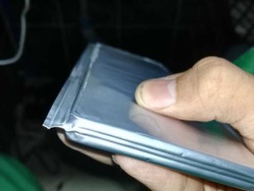 电视机裂纹漏液了怎么办（保护和修复你的电视机-漏液修复指南）