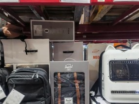 山姆笔记本电脑的售价是多少？性价比如何？