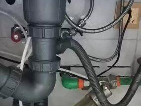 饮水机水管出现漏洞怎么办？修复步骤是什么？