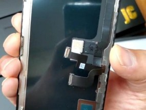 电视机屏幕亮线的解决方法（了解电视机屏幕亮线问题的原因与解决方案）