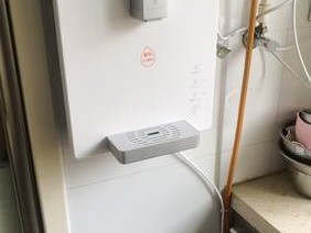 家用饮水机的水坑如何清理？常见问题及解决方法是什么？