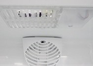西门子冰箱故障灯一直亮的维修方法（解决西门子冰箱故障灯持续亮起的常见问题和维修技巧）
