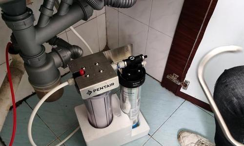 净水器管道频繁漏水的原因及解决方法（管道漏水的危害及如何修复）  第3张
