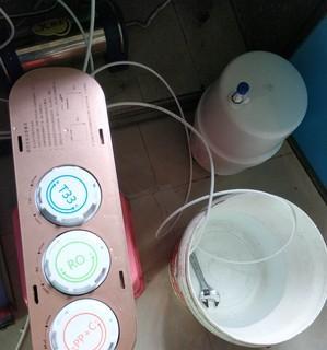 净水器水为何苦（解析净水器水出现苦味的原因）  第1张