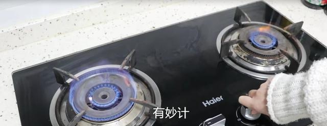 燃气灶为何老是滴滴响（探寻燃气灶滴水声的根源与解决方案）  第1张
