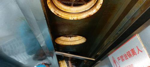 用啤酒擦油烟机清洗效果好吗？具体步骤是什么？  第1张