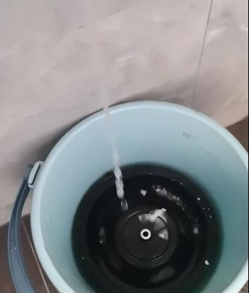 油烟机清洗后变黑是怎么回事？如何解决？  第3张