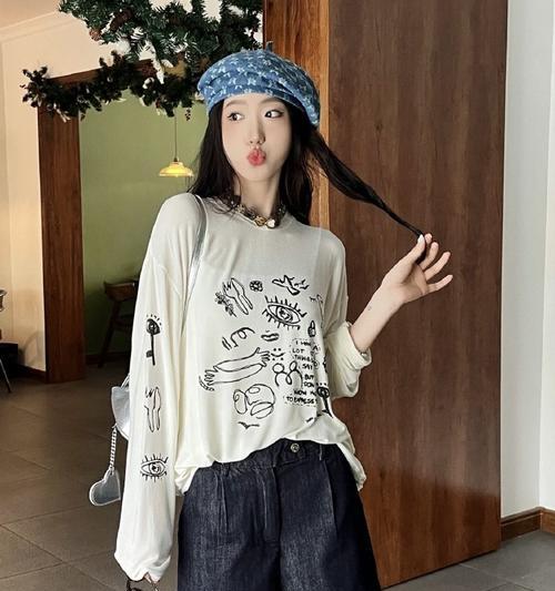 涂鸦衣服如何用手机拍出好效果？手机拍照时应该注意哪些技巧？  第1张