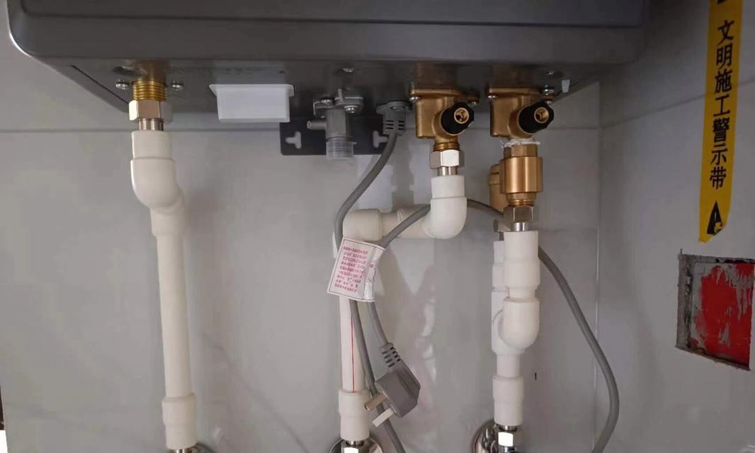 热水器插在热水管里是什么作用？如何正确安装？  第1张