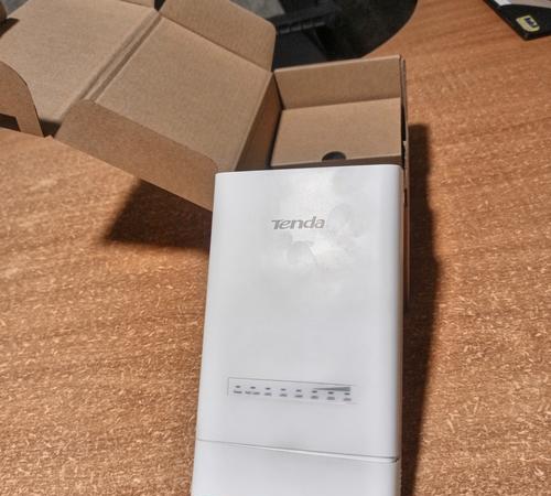 中继路由器带u口功能解释？u口在路由器中的作用是什么？  第3张