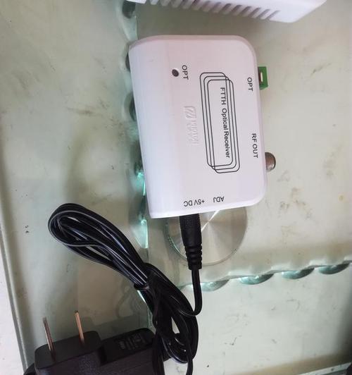 机顶盒灯一红一白是什么原因？如何解决？  第3张