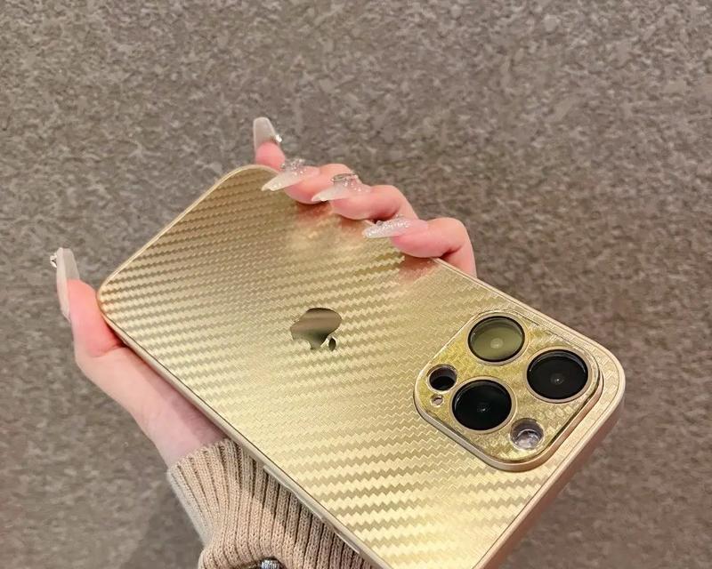 苹果手机壳碳纤维包边是什么？碳纤维包边的苹果手机壳有何特点？  第1张
